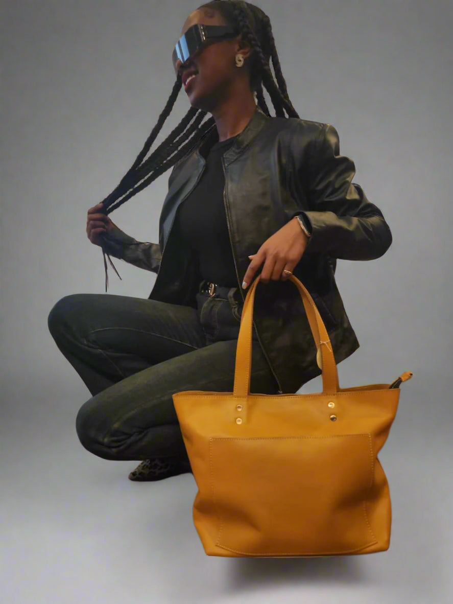Ladies Handbag – Vibrant Yellow Leather Tote with Gold Details and Back Zipper